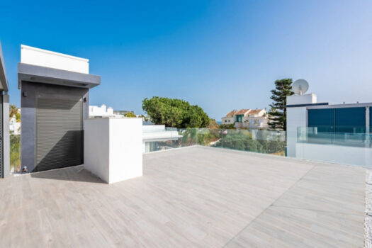 4 Bed Detached Villa for sale in The Golden Mile, Costa del Sol