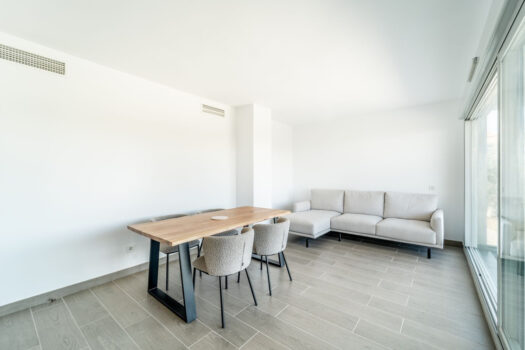 3 Bed Middle Floor Apartment for sale in Torremolinos, Costa del Sol