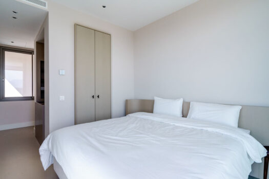 5 Bed Detached Villa for sale in Estepona, Costa del Sol