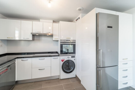 3 Bed Middle Floor Apartment for sale in Torremolinos, Costa del Sol