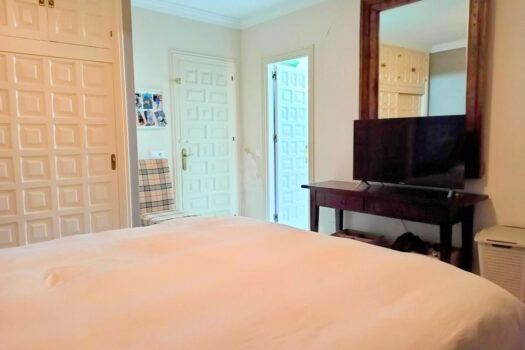 3 Bed Detached Villa for sale in Nueva Andalucia, Costa del Sol