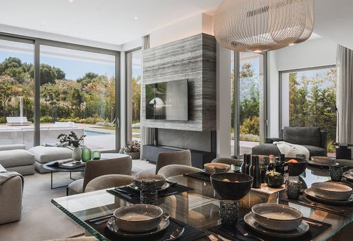 4 Bed Detached Villa for sale in Estepona, Costa del Sol