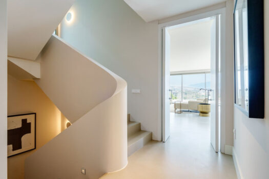 5 Bed Detached Villa for sale in Estepona, Costa del Sol