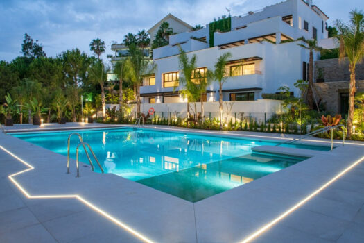 2 Bed Ground Floor Apartment for sale in Marbella, Costa del Sol