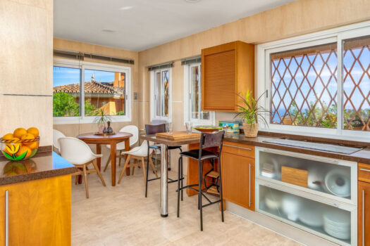 5 Bed Detached Villa for sale in Benalmadena Pueblo, Costa del Sol