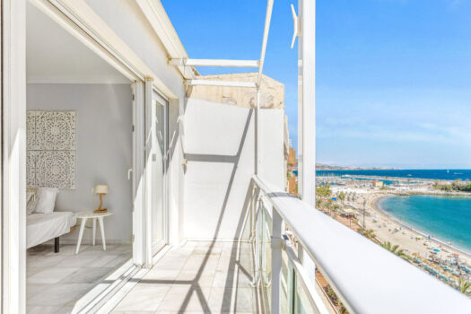 2 Bed Penthouse Apartment for sale in Fuengirola, Costa del Sol