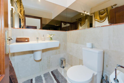 6 Bed Detached Villa for sale in Mijas Golf, Costa del Sol