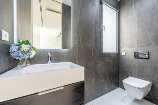 4 Bed Detached Villa for sale in The Golden Mile, Costa del Sol