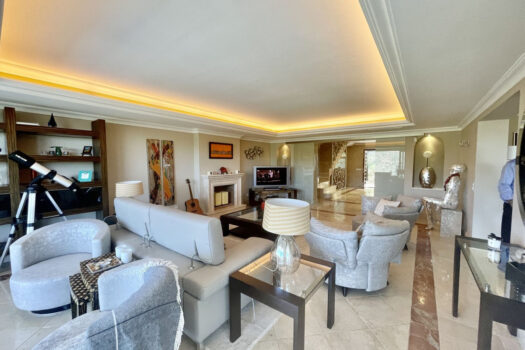 5 Bed Detached Villa for sale in Istan, Costa del Sol