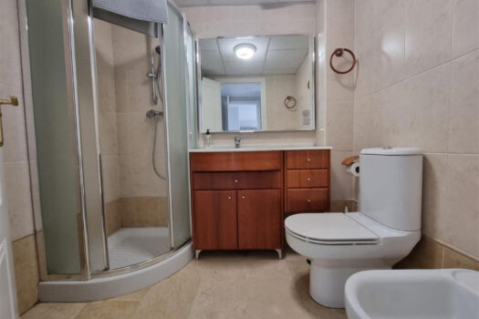 3 Bed Middle Floor Apartment for sale in Marbella, Costa del Sol