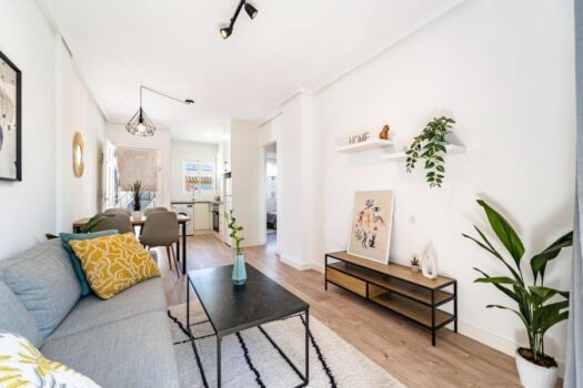 Bungalov v horním patře se soukromou střešní terasou