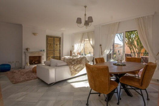 Samostatná vila – 4 ložnice – Riviera del Sol