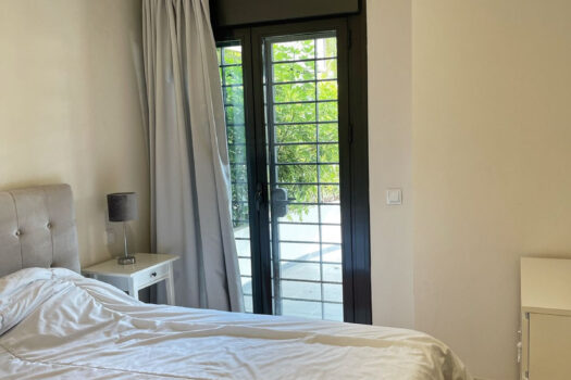 2 Bed Ground Floor Apartment for sale in Los Flamingos, Costa del Sol