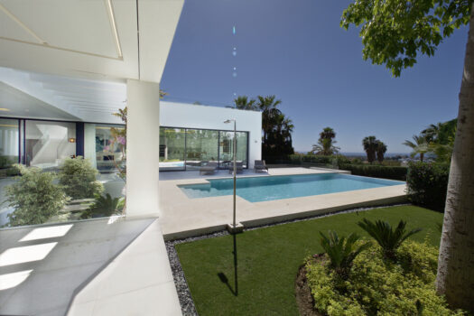 5 Bed Detached Villa for sale in Benahavis, Costa del Sol