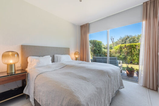 3 Bed Ground Floor Apartment for sale in Estepona, Costa del Sol