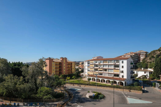 2 Bed Ground Floor Apartment for sale in Los Pacos, Costa del Sol
