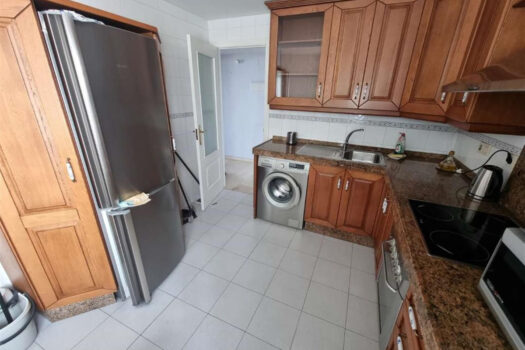 3 Bed Middle Floor Apartment for sale in Marbella, Costa del Sol