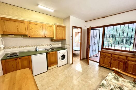 Prodej bungalovu v přízemí, Lago Jardin, v Los Balcones,Torrevieja