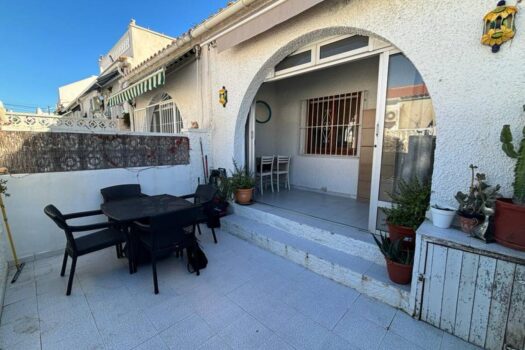 Prodej domu v Torrevieja.