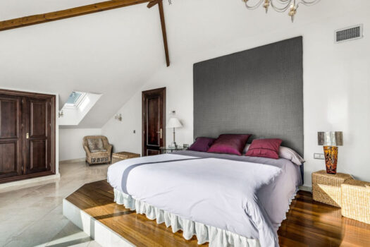 4 Bed Detached Villa for sale in Marbella, Costa del Sol