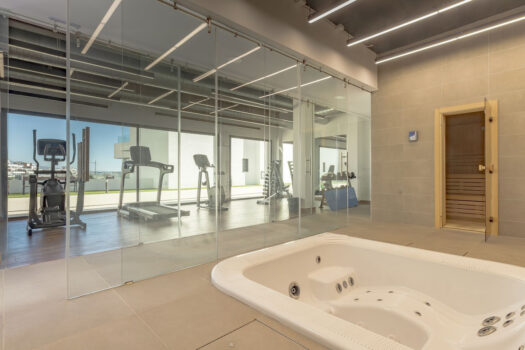 2 Bed Middle Floor Apartment for sale in Estepona, Costa del Sol