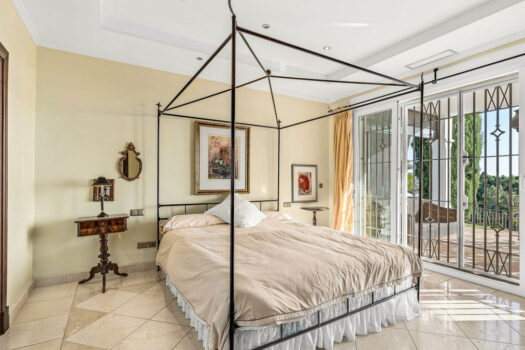 4 Bed Detached Villa for sale in Marbella, Costa del Sol