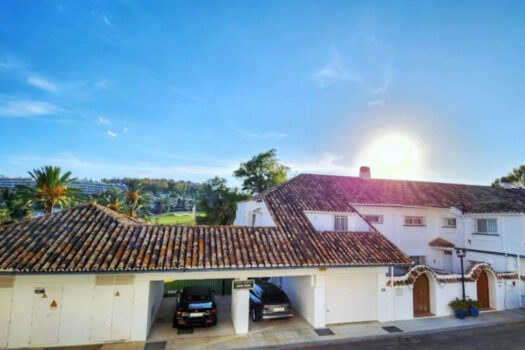 Mezonetový apartmán – 3 ložnice – Nueva Andalucia