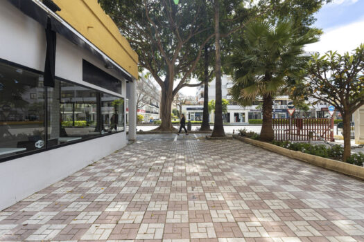 roproperties. roproperties.Commercial for sale in Marbella, Costa del Sol