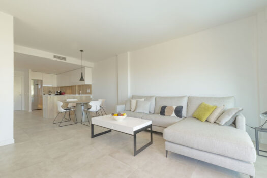 2 Bed Middle Floor Apartment for sale in Estepona, Costa del Sol