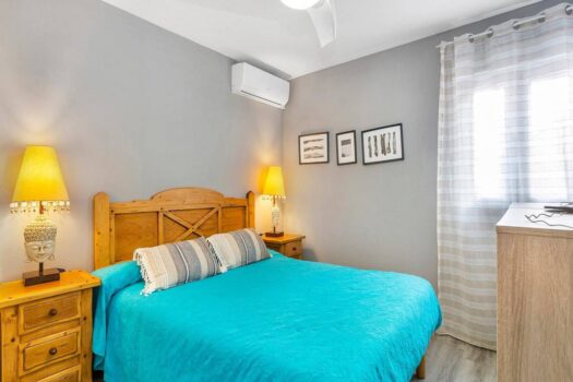 Mezonet 20 METRŮ od pláže La Mata.