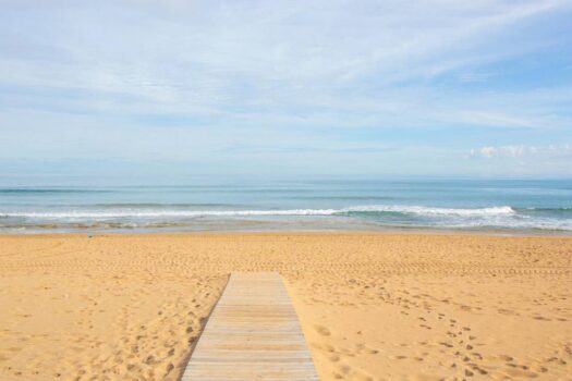 Mezonet 20 METRŮ od pláže La Mata.