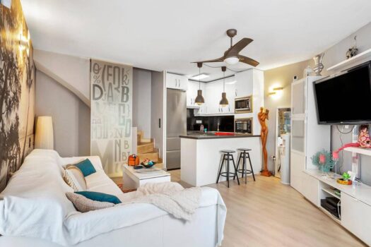 Mezonet 20 METRŮ od pláže La Mata.