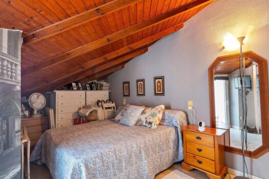 Mezonet 20 METRŮ od pláže La Mata.