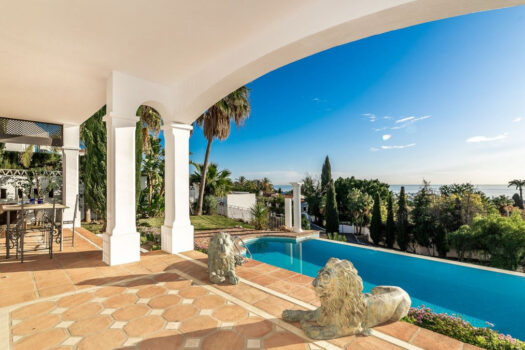 4 Bed Detached Villa for sale in Marbella, Costa del Sol