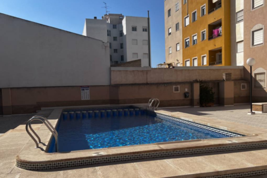 Apartmán s balkonem Torrevieja-PRODANO