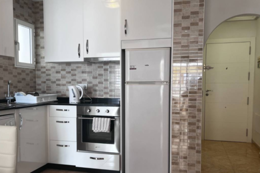 Apartmán s balkonem Torrevieja-PRODANO