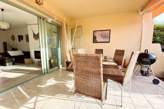 2 Bed Ground Floor Apartment for sale in Los Flamingos, Costa del Sol