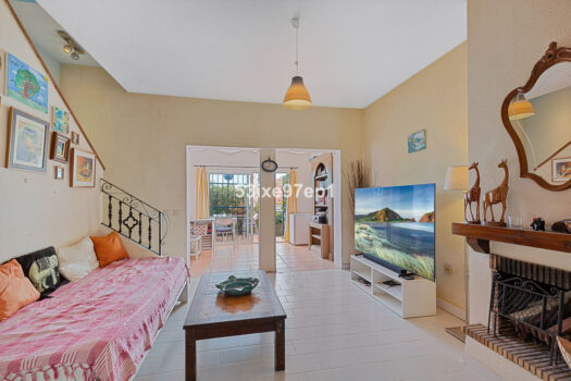 2 Bed Terraced Townhouse for sale in El Coto, Costa del Sol