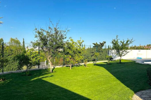 5 Bed Detached Villa for sale in Guadalmina Alta, Costa del Sol