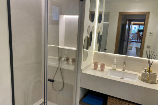 3 Bed Ground Floor Apartment for sale in The Golden Mile, Costa del Sol