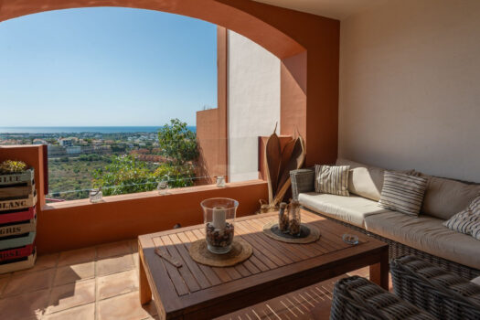 4 Bed Terraced Townhouse for sale in Benahavis, Costa del Sol