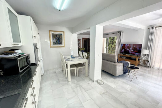 Samostatná vila – 4 ložnice – Mijas