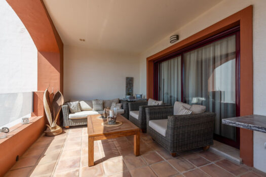 4 Bed Terraced Townhouse for sale in Benahavis, Costa del Sol