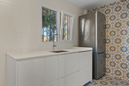 4 Bed Semi Detached Townhouse for sale in Fuengirola, Costa del Sol