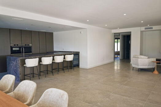 4 Bed Detached Villa for sale in Elviria, Costa del Sol