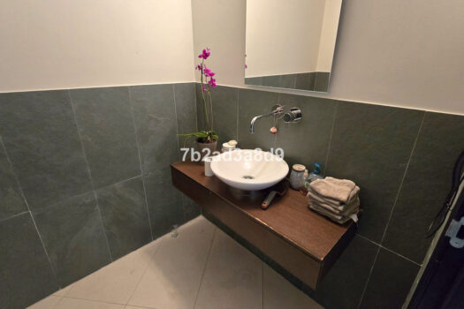 3 Bed Detached Villa for sale in The Golden Mile, Costa del Sol