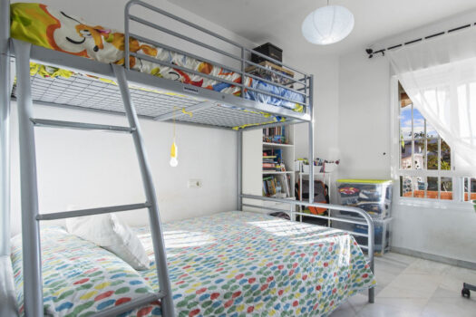 4 Bed Middle Floor Apartment for sale in Fuengirola, Costa del Sol