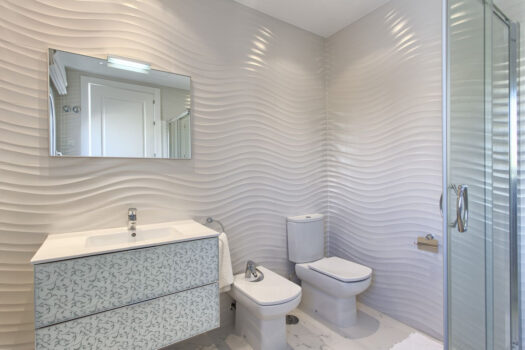 8 Bed Detached Villa for sale in Benahavis, Costa del Sol