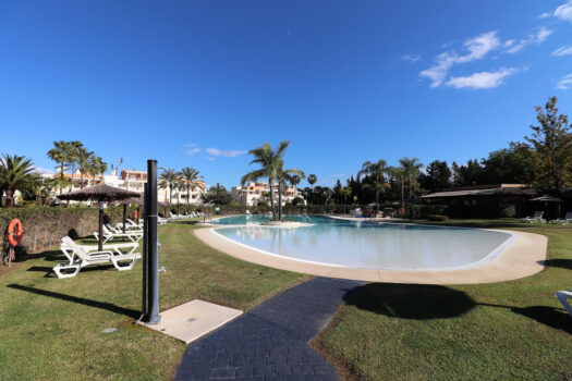 3 Bed Ground Floor Apartment for sale in New Golden Mile, Costa del Sol