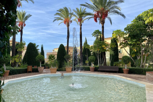 2 Bed Ground Floor Apartment for sale in Los Flamingos, Costa del Sol